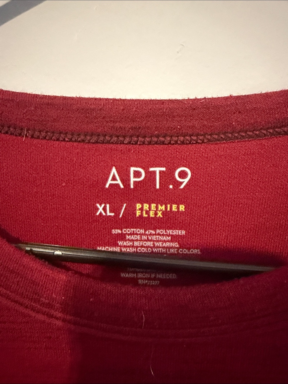 Apt. 9 Men's Heathered Wine Crewneck Sweater - Picture 2 of 3